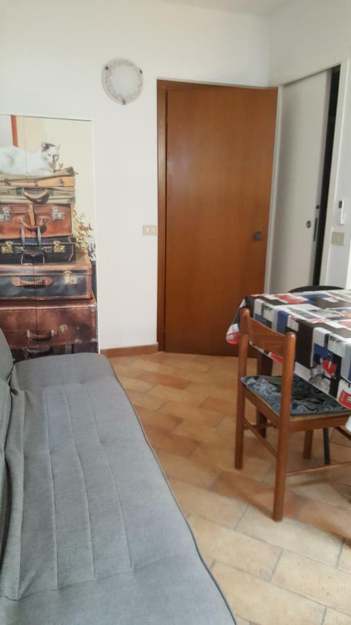 Il Gabbiano Apartment Viareggio Bagian luar foto